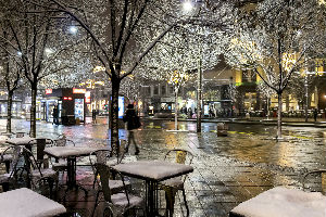 U Beogradu počeo sneg, ali neće dugo! Kakav nas vikend očekuje? 