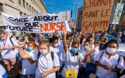 
					U Briselu zdravstveni radnici na skupu traže bolje finansiranje zdravstva 
					
									