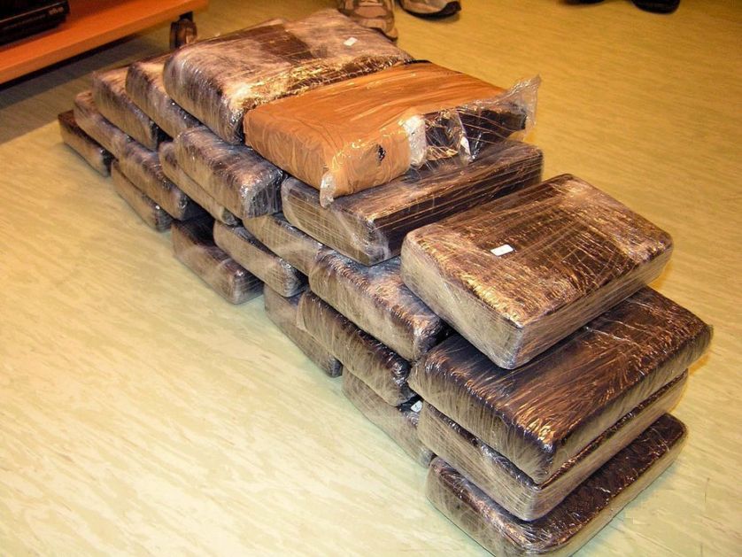 U Doveru zaplenjen kokain u vrednosti od 23,5 miliona dolara