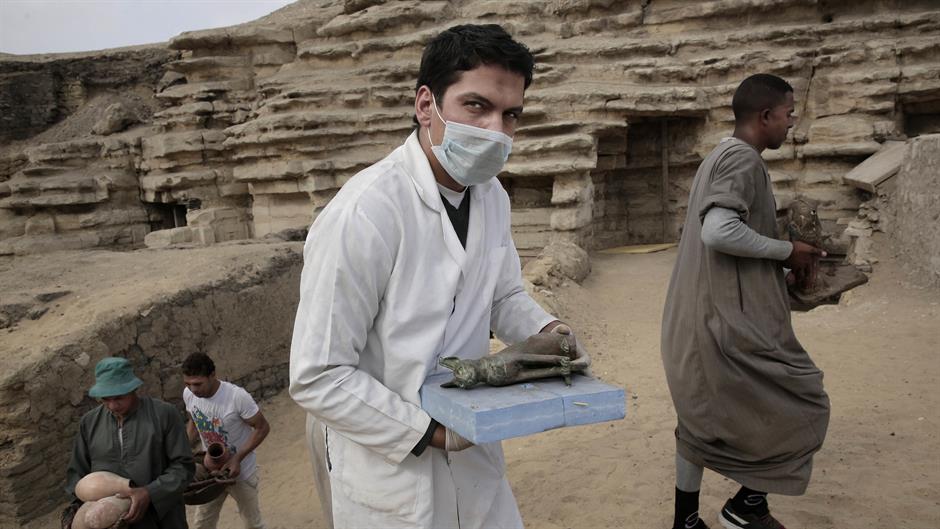 U Egiptu pronađena kolekcija mumifikovanih mačaka i buba