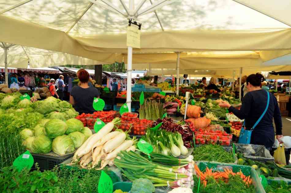 U FBiH u avgustu smanjena prodaja poljoprivrednih proizvoda na tržnicama