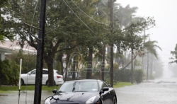 U Floridi tri osobe stradale u naletu uragana Irme