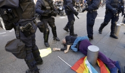 U Francuskoj 2.000 ljudi osudjeno zbog nereda na protestima Žutih prsluka (VIDEO)