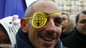 U Francuskoj 35 osoba privedeno na protestu Žutih prsluka