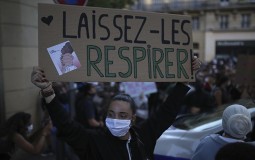 
					U Francuskoj skup protiv policijskog nasilja 
					
									