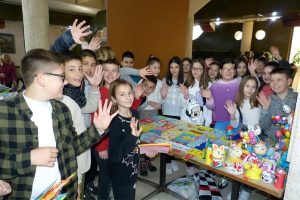 U Gradskoj kući u Sremskoj Mitrovici održana izložba povodom uskršnjih praznika