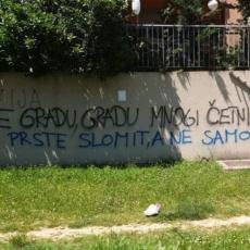 U HRVATSKOJ OSVANULI GRAFITI MRŽNJE: Sve ćemo vam prste slomit, ne samo tri. Ubij Srbina! (FOTO) 