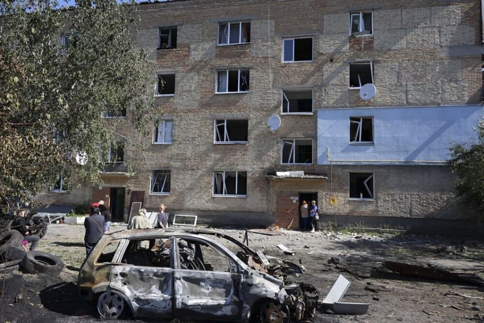 U Harkovu broj žrtava u napadu premašio 40, uključujući šestoro dece i dve trudnice