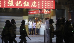 U Hongkongu novi protesti, policija koristila suzavac