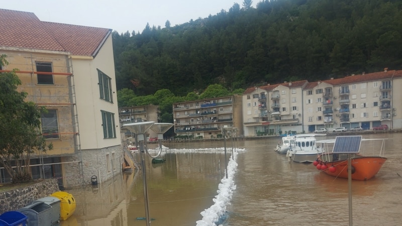 Hrvatska se bori s poplavama, zatvoren dio Nacionalnog parka Krka