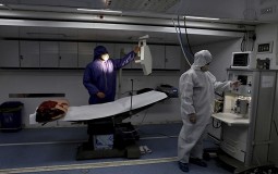 
					U Iranu 2.640 mrtvih od korone, restrikcije za zaustavljanje pandemije 
					
									