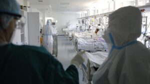 U La Pazu neki pacijenti korona virusa umiru na ulicama i pred bolnicama