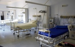 
					U Novom Pazaru preminulo još pet inficiranih osoba, biće formirana vojna bolnica 
					
									