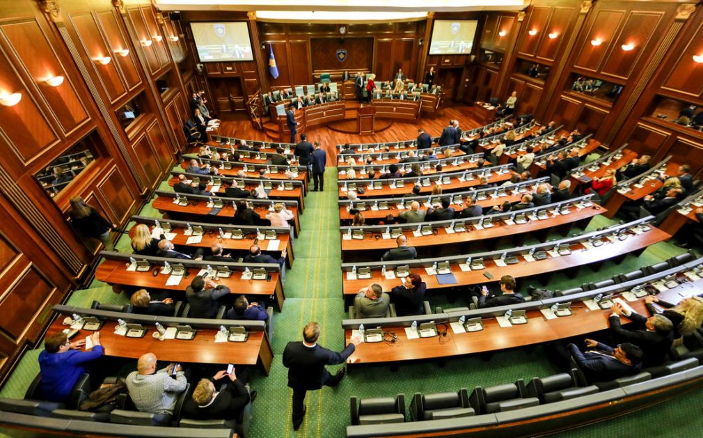 Kosovski parlament raspušten za manje od 30 minuta