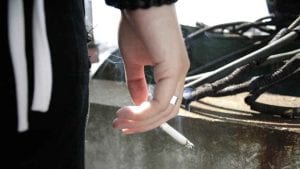 U Rusiji od 1. oktobra na terasama i balkonima zabranjeno pušenje