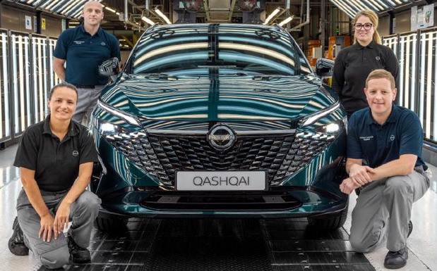 U Sanderlendu počela proizvodnja obnovljenog Nissan Qashqaija, od marta i naslednik Leafa