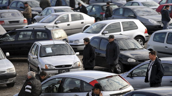 U Severnoj Makedoniji najavljene subvencije za zamenu starih automobila