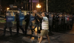 U Skoplju peti dan demonstracija,  lider opozicije tvrdi da su hteli da ga  ubiju