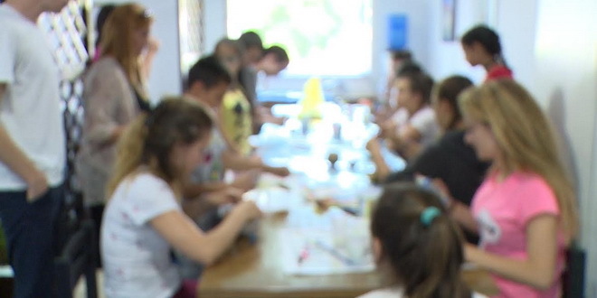U Srbiji ima oko pet hiljada hraniteljskih porodica