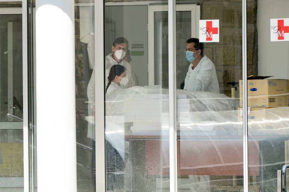 U Srbiji novih 411 zaraženih od korone, preminulo 9 osoba