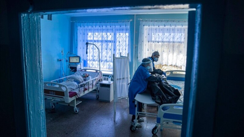 U Srbiji od Kovida preminule još 62 osobe, novozaraženih preko 10 hiljada, loša situacija i u regionu