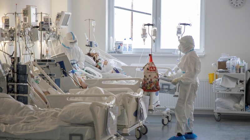 U Srbiji preminule još 32 osobe, više od 2.900 novozaraženih
