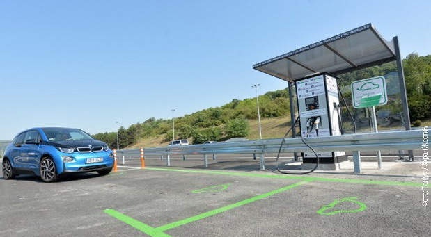 U Srbiji uskoro više punjača za brzo punjenje električnih automobila