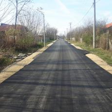 U Velikoj Plani je ovih dana u toku asfaltiranje čak 14 ulica: Opština izdvojila 430.000 evra