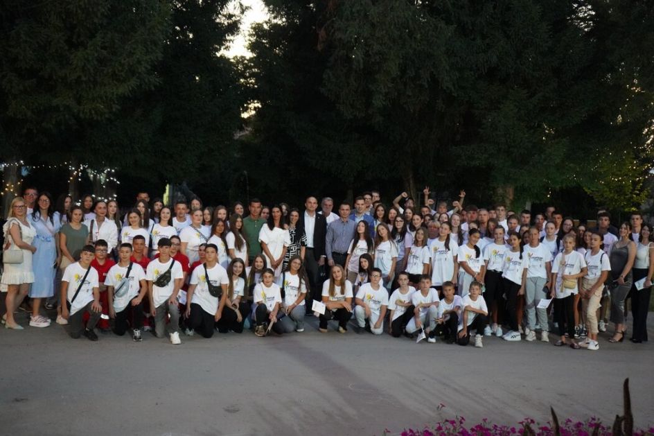U Zrenjaninu otvoren sportsko-obrazovni kamp za decu iz dijaspore i regiona