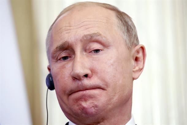 U arhivama Štazija otkrivena legitimacija Putina  