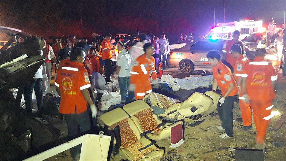 U autobuskoj nesreći na Tajlandu poginulo 18 osoba