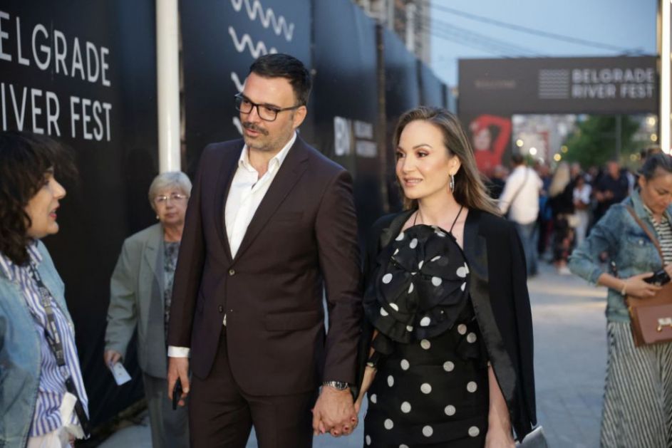 U blizini Svete Gore i sa nestvarnim pogledom: Ivan Bosiljčić i Jelena Tomašević pazarili nekretninu u Grčkoj