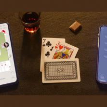 U celom regionu prava je pomama za ovom online kartaškom igrom - igra se Mau Mau uz Mau King