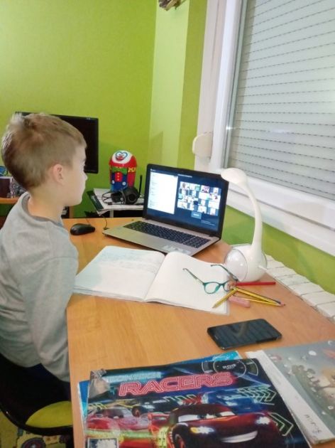 U četiri grada u Srbiji sve škole prešle na onlajn nastavu