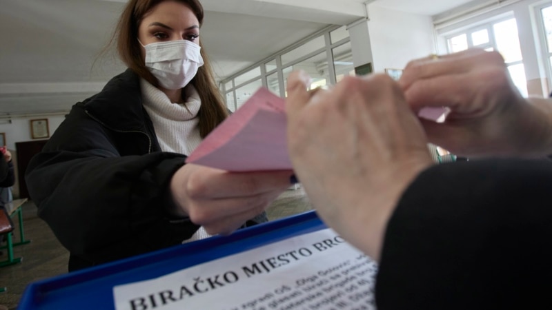 U decembru izbori u tri crnogorske opštine  