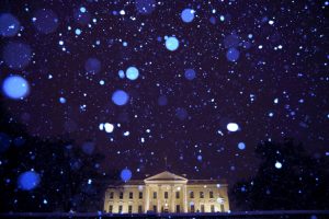 U fotografijama: Sneg prekrio Vašington dok je američka Vlada i dalje blokirana