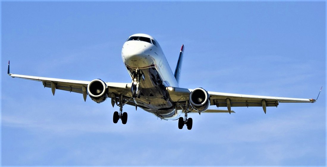 U holandskom avionu pronađeno 80 kg kokaina, uhapšen pilot