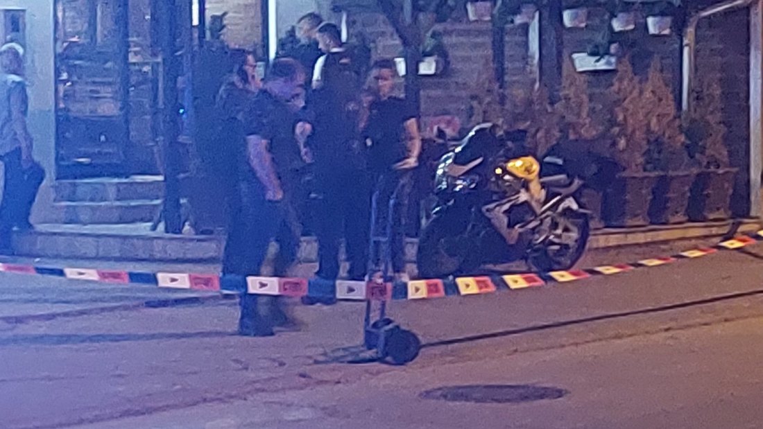 U kafić u Inđiji bačena bomba, povređen muškarac