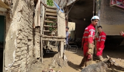 U klizištima i poplavama u Iranu do sada 53 stradalih