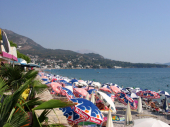 U kostimu se ne sme na ulice, ali šta je novo na crnogorskim plažama