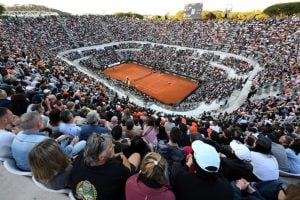 U muškoj konkurenciji turnira u Rimu Medvedev i Fils stigli do osmine finala, u ženskoj Sabalenka i Kostjuk