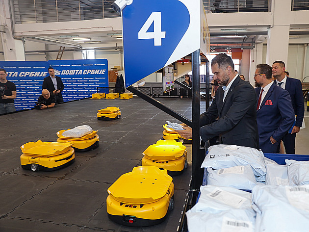 U novosadskoj pošti pušten u rad robotizovani sistem za automatizovano sortiranje pošiljaka