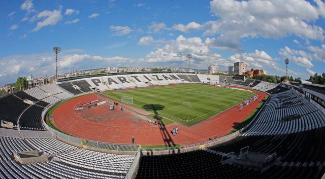 U praznoj Humskoj čuće se Videoton, Videoton