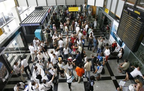 U prvoj polovici 2019. broj putnika u zračnim lukama porastao 10,7%