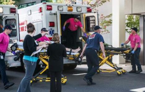 U pucnjavi u Kaliforniji ubijeno četvero ljudi, najmanje deset ranjenih