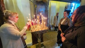 U ruskoj crkvi Svete Trojice u Beogradu služen parastos za žrtve terorističkog napada u Moskvi