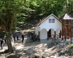 U selu Arbanaška posle više decenija oglasilo se crkveno zvono