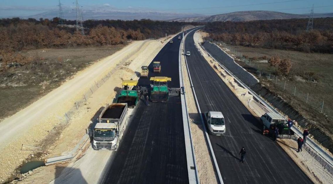 U septembru počinje izgradnja dva autoputa u Srpskoj