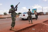 U toku je puč, pobunjenici uhapsili predsednika i premijera afričke zemlje VIDEO/FOTO