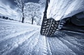 U većem delu zemlje otezana vožnja zbog snega